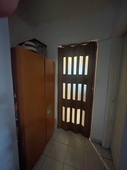 Apartament cu 2 camere, parter cu balcon si logie