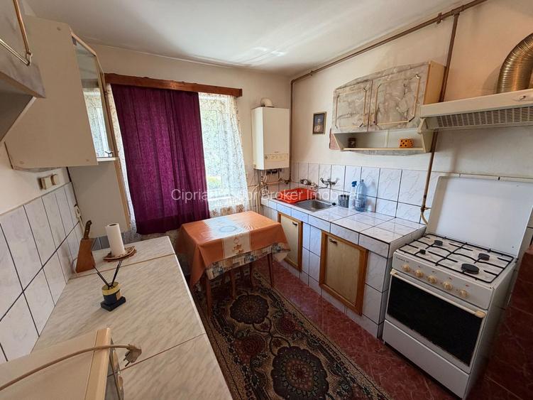 Apartament 2 camere, parter - Cugir