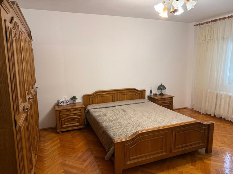 Vitan, garsoniera, bloc mixt, etaj 2, metrou Mihai Bravu 7 minute, 42 mp