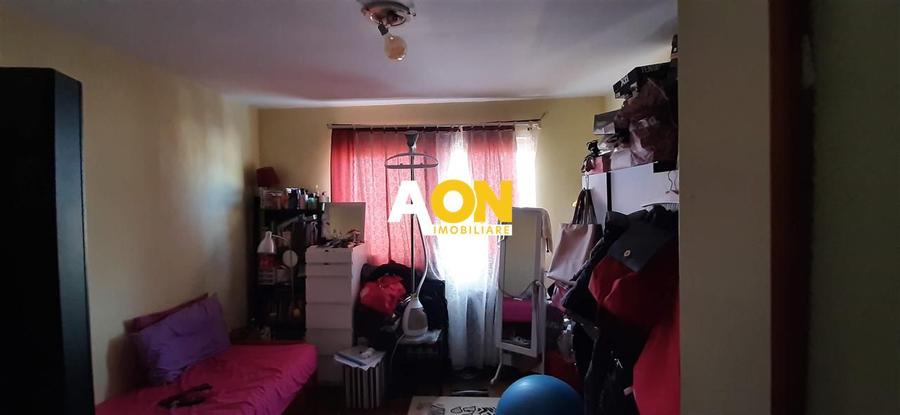 Apartament 3 camere Cetate