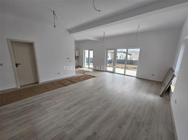 Vila P+1E ,4 camere ,560mp teren - Valea Lupului , Iasi - 5