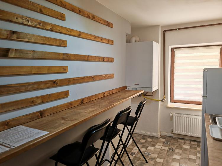 Apartament 4 camere renovat, 3 unitati regim hotelier zona Centrul Istoric