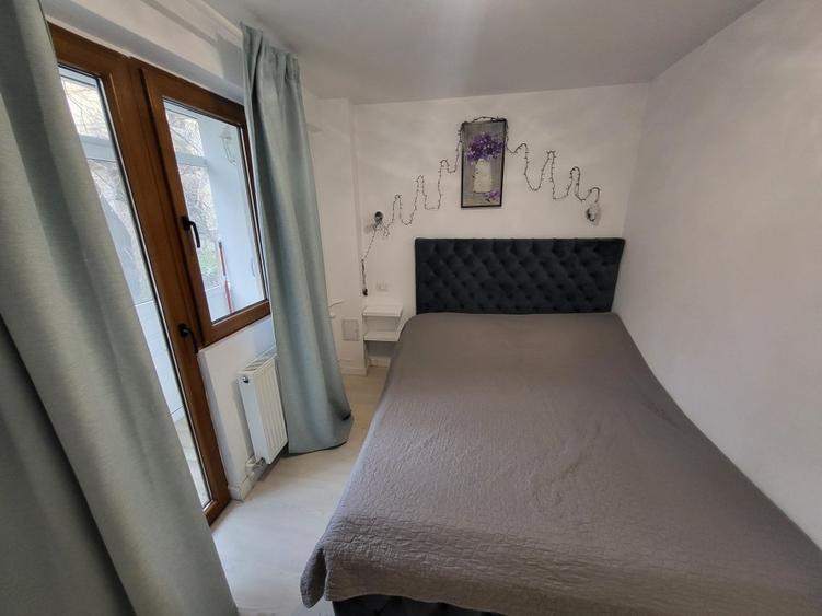 Apartament 2 camere zona Piata Victoriei