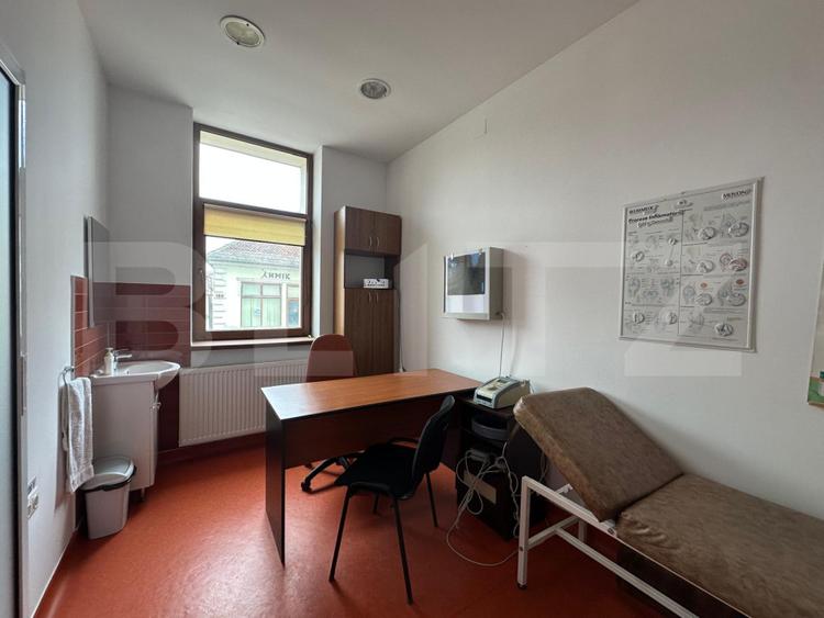 De vanzare cabinet medical in Sacele, zona Centrala