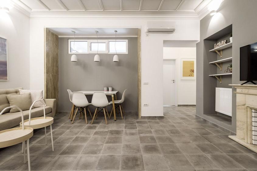 3 camere ULTRACENTRAL