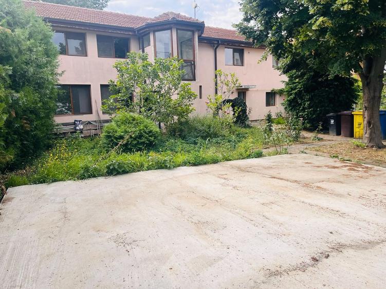 Oaza de liniste si verdeata, aproape de Km 0 -  Brestei, zona Obedeanu