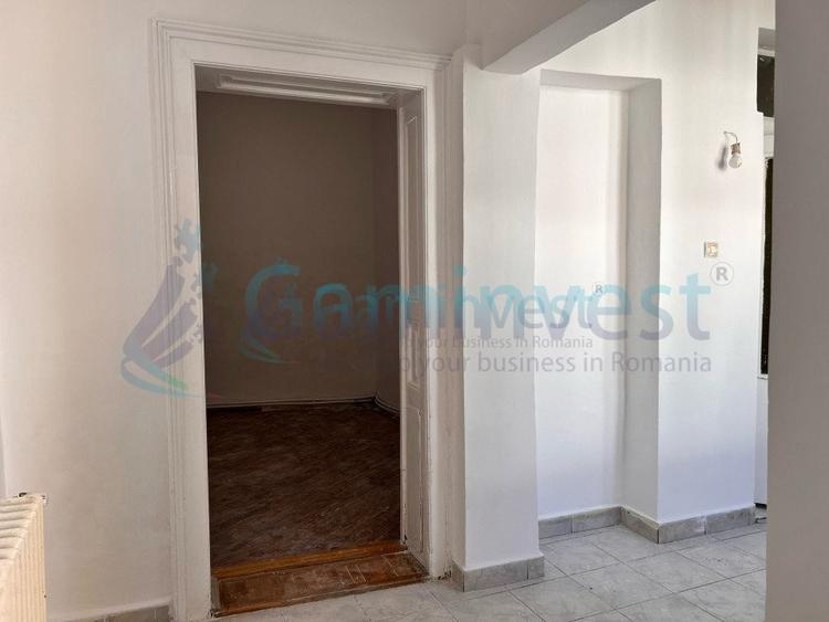 Apartament cu 3 camere de vanzare,  ultracentral, Oradea, Bihor