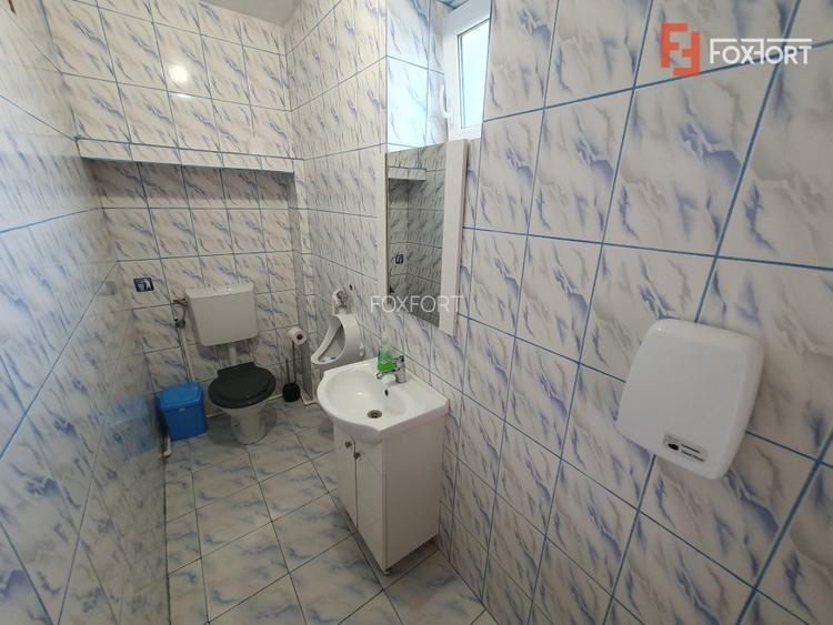 Spatiu comercial cu 4 incaperi de vanzare in Denta, zona Central - 13