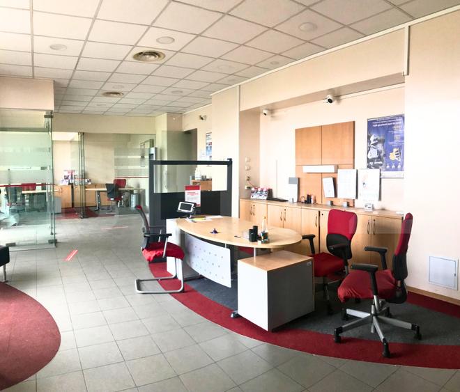 Spațiu comercial stradal, 160 mp, zona Micro 3