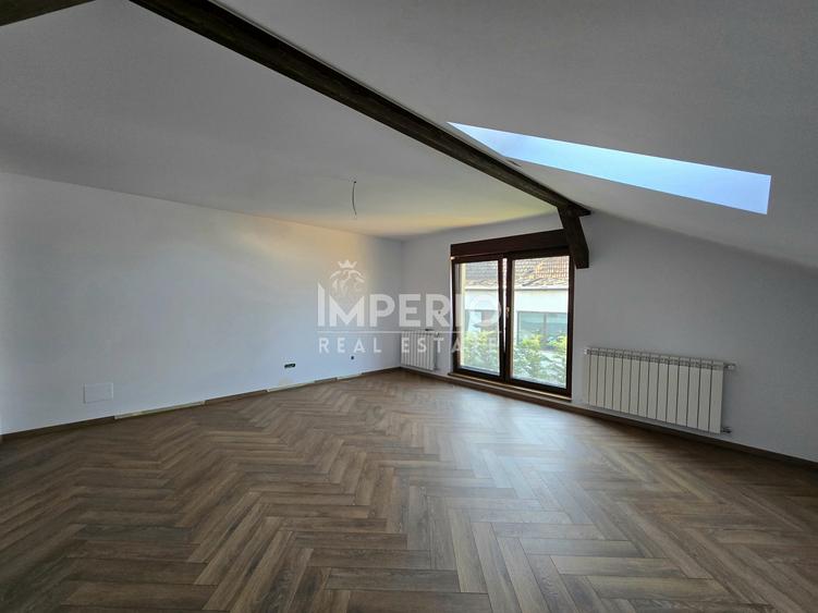 Duplex finisat cu 5 camere in Gruia!