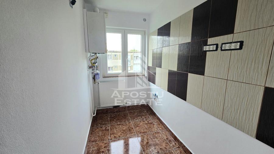 Apartament cu 2 camere, centrala proprie, zona Dacia