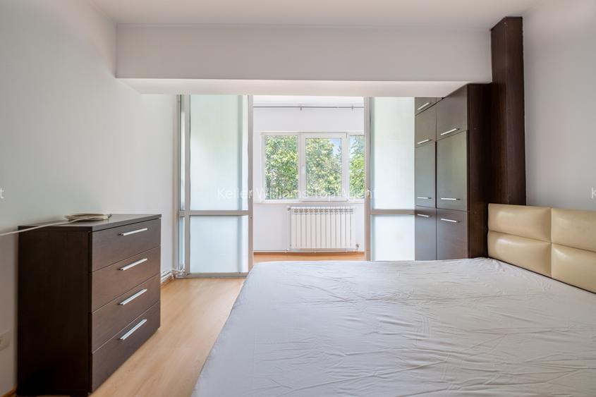 Apartament cu 3 situat pe strada Mircea cel Bătrân - 5