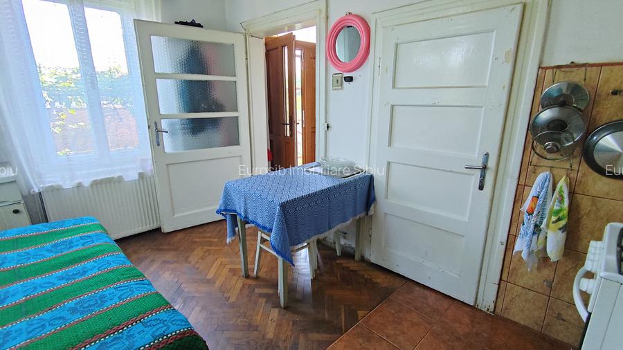 Casa cu iesire la 2 strazi in Sibiu zona P-ta Cluj - 10
