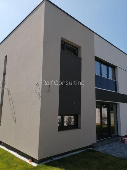 De vânzare casa individuala P+E, 4 camere si teren 300 mp, moderna vila premium - 2