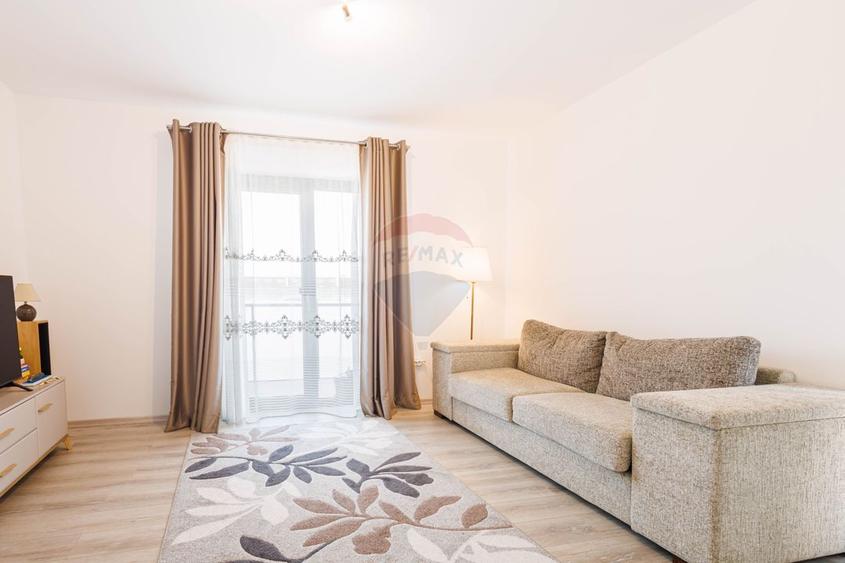 Apartament cu 2 camere cu gradina de vânzare