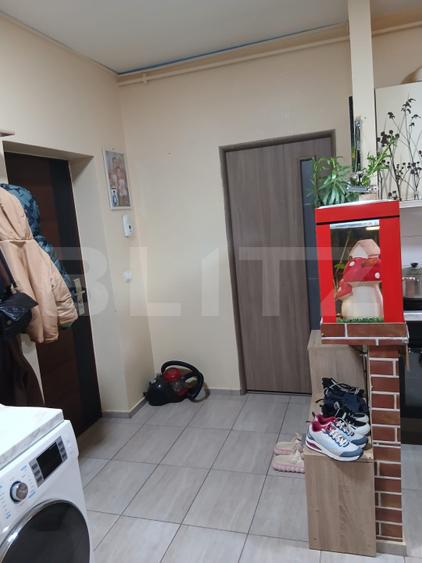 Apartament 54 mp, demisol, zona Turda Noua