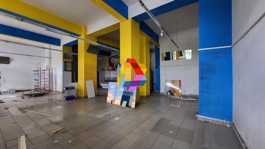 Spatiu comercial - 200 mp