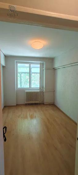 Apartament 3 camere - DECOMANDAT - zona TINERETULUI