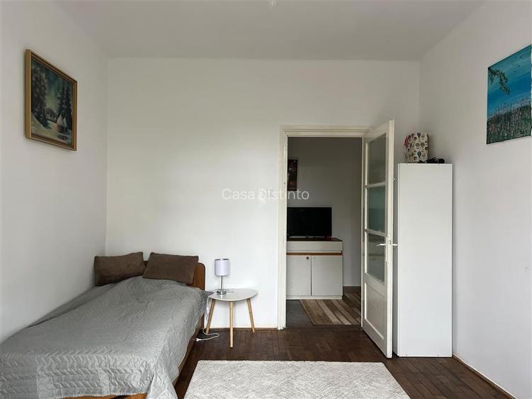 Apartament cu 3 camere si doua bai Zona N. Iorga - 13