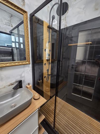 Apartament 3 camere decomandat-Parcul Carol