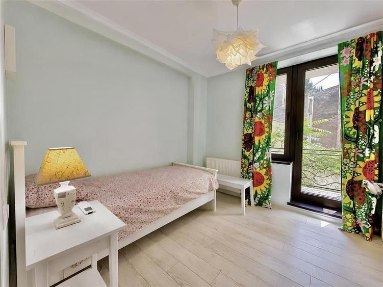 Apartament cu 4 camere langa Cismigiu in bloc nou boutique