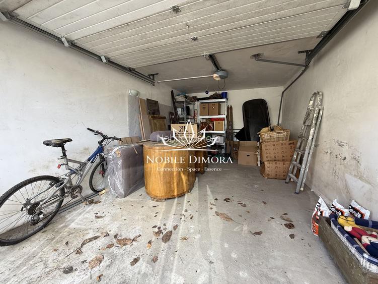 Casa unica in Timisoara: 5 camere - 3 bai - 2 garaje - 950 mp de teren - 33