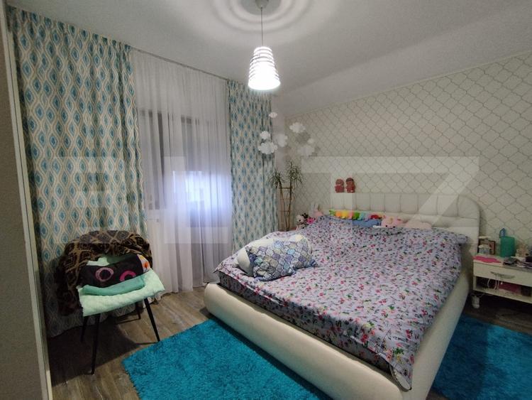 Apartament 2 Camere si Mansarda , Hlincea , 53mp