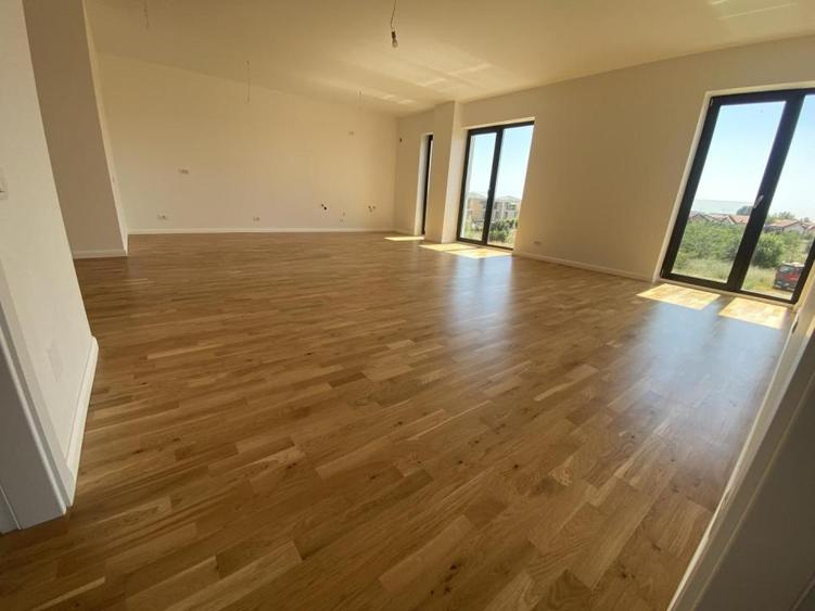 Vand Apartament 3 camere in imobil nou Pipera