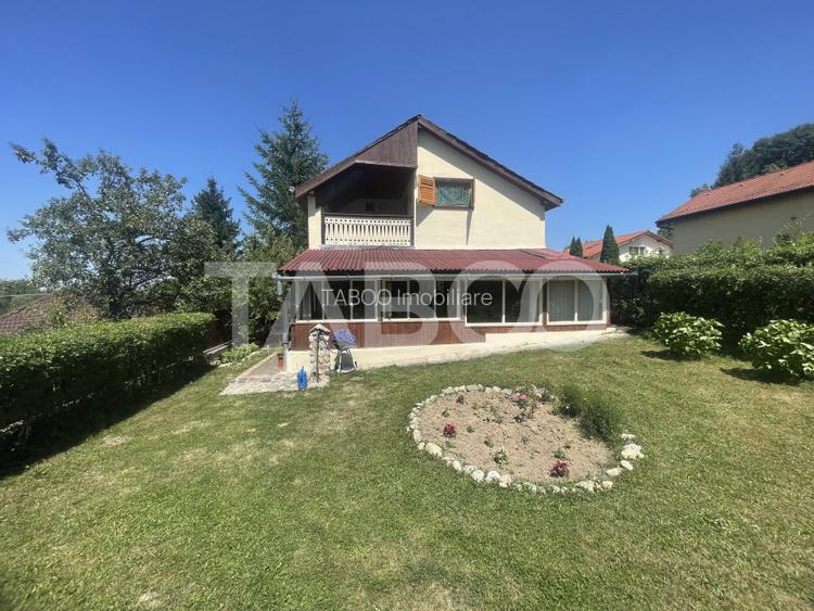 Casa individuala zona de munte cu 6 camere si teren 1030 mp Vale Sibiu - 2