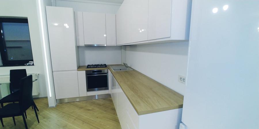 Inchiriez apartament 3 camere 4City Pipera