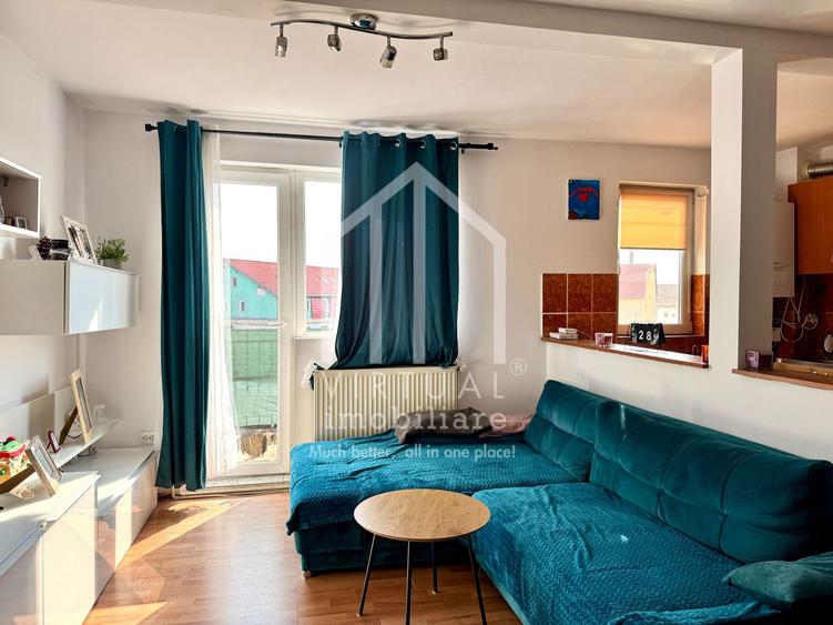 Mansarda cu 3 camere, 67mp utili+ 2 balcoane, intabulata, Terezian