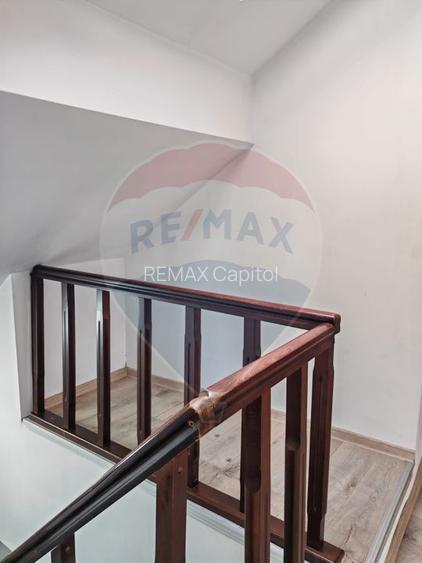 Casă / Vilă cu 4 camere de vânzare în Brasov, zona Blumana - 12