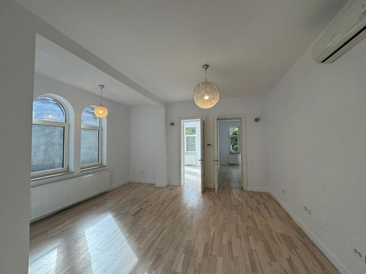 Sediu de prestigiu într - o vila interbelică restaurată – Dorobanți Capitale