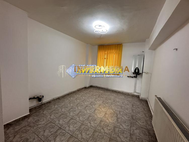 INCHIRIERE Spatiu Comercial CETATE Bulevard 34 mp. Centrala Termopane Contoare - 4