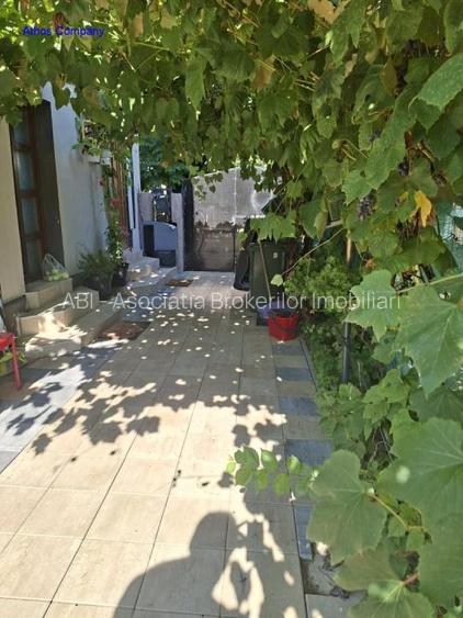 Casa 4 camere Crangasi- Regie - 2