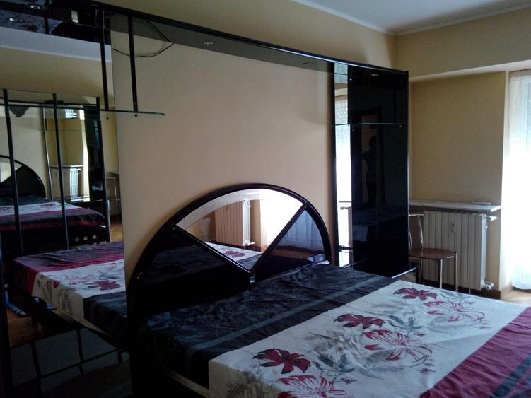 Decebal  vanzare apartament 3 cam dec