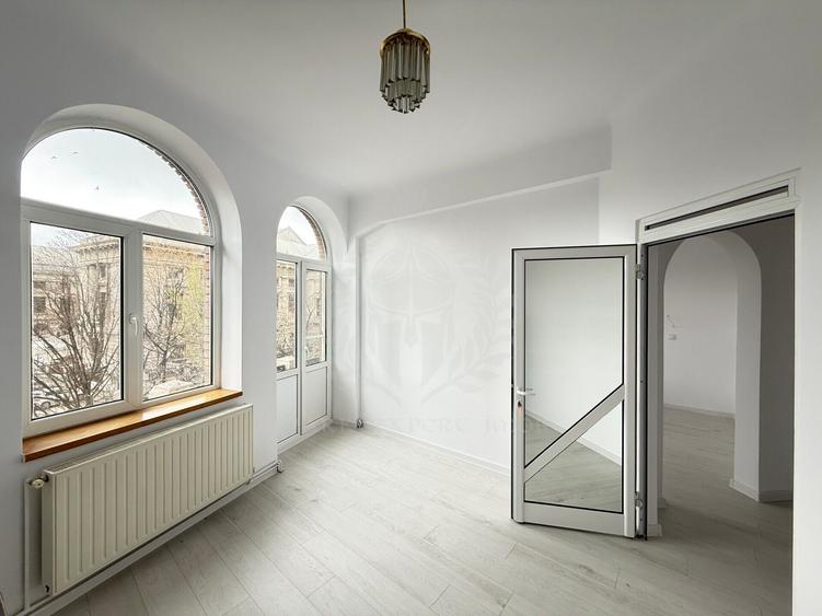 Apartament 2 camere / Spatiu comercial, zona Ultacentrala, Ploiesti