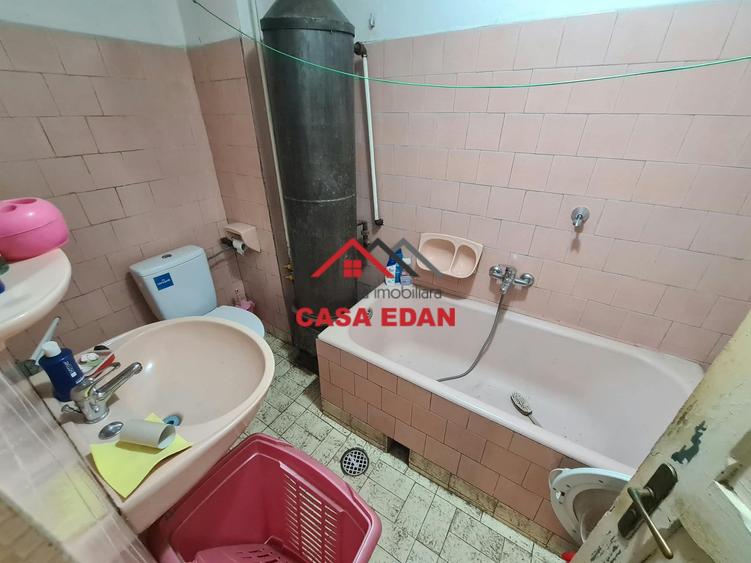 Casa in Campina--59.000 e