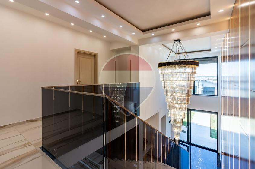 Vila premium cu piscina Balotesti | Teren 800 mp