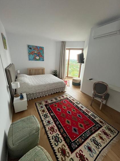 Piata Presei Libere apartament 3 camere de vanzare