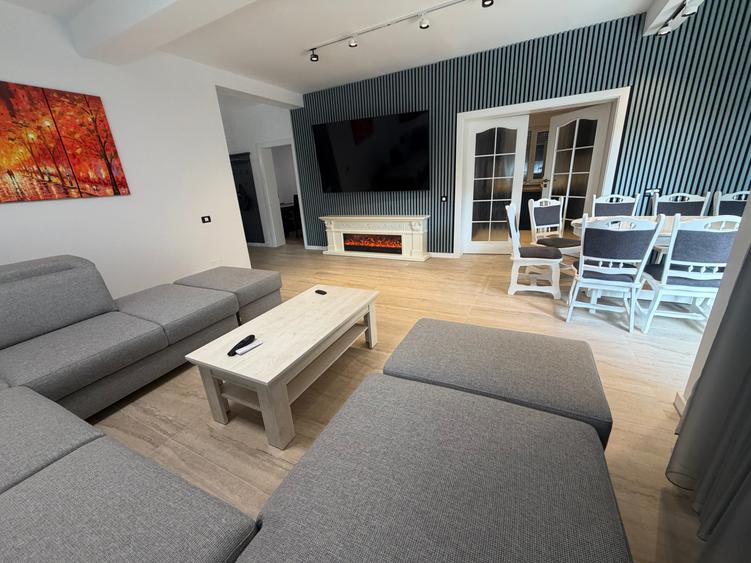Vand vila de lux Aradului 650000 euro