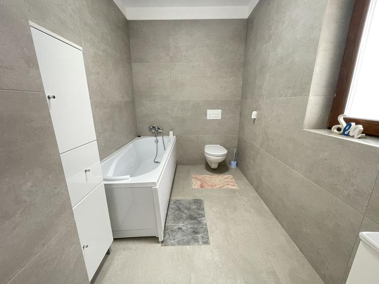 Duplex P+1E -unități separate prin cameră tehnica
