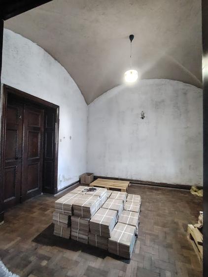 Casa-Curte proprie | Plantelor |