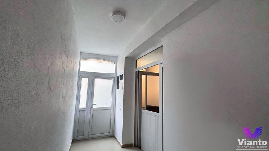 Spatiu Comercial Stradal la Parter - Ultracentral