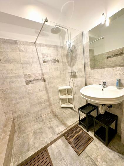 Spacious 4 Bedroom Apartament : Universitate - Calea Victoriei - Large Terrace
