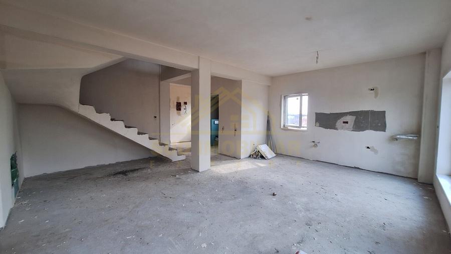 CASA P+1+M-CURTE LIBERA 130 MP-SCOLII