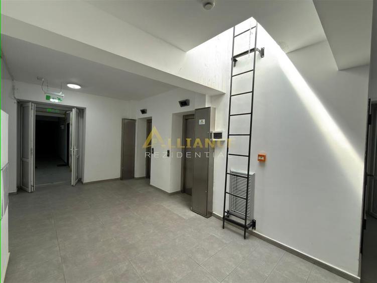 {Metropolitan} Apartament 2 camere + 2 parcari + Boxa