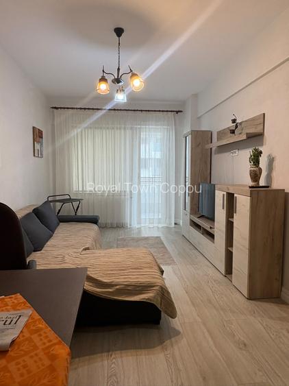 Apartament de vanzare cu 2 camere decomandat- Royal Town Copou Iasi - 8