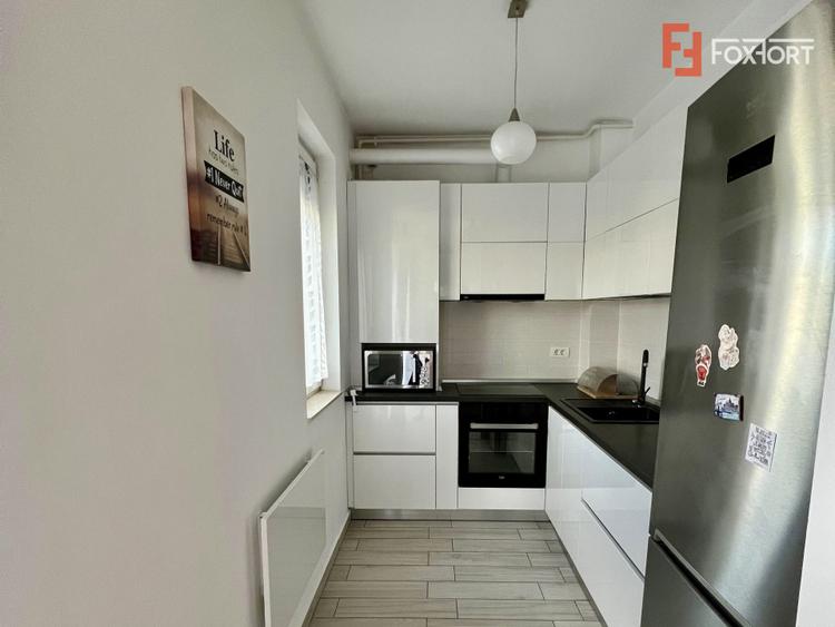 Apartament 3 camere, de inchiriat, etaj 1/2 - Dumbravita