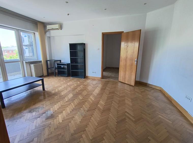 Apartament 4 camere Romana- Lascar Catargiu- stradal
